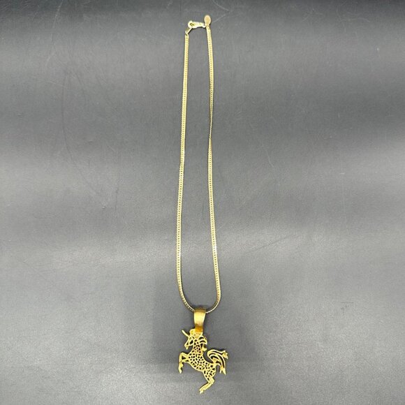 Vintage Unicorn Pendant Necklace American Showcase Gold Tone Mystical Beast - Picture 3 of 10
